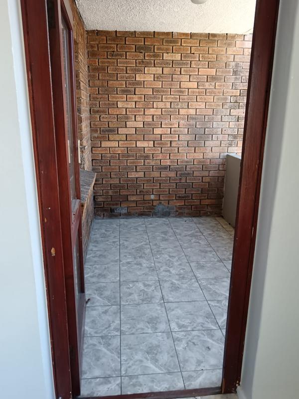 To Let 2 Bedroom Property for Rent in Brackenfell Western Cape